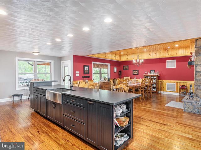 1996 BUCK MOUNTAIN RD, Bentonville, VA 22610