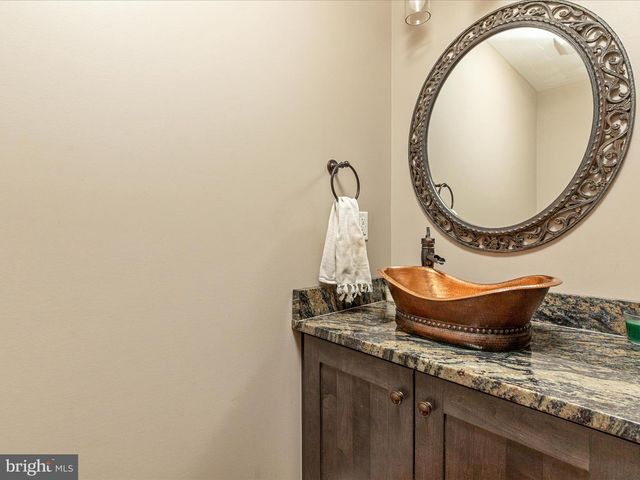 1996 BUCK MOUNTAIN RD, Bentonville, VA 22610