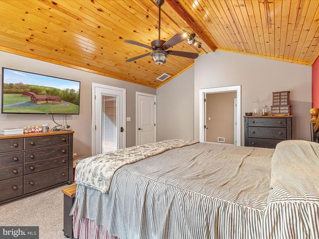 1996 BUCK MOUNTAIN RD, Bentonville, VA 22610