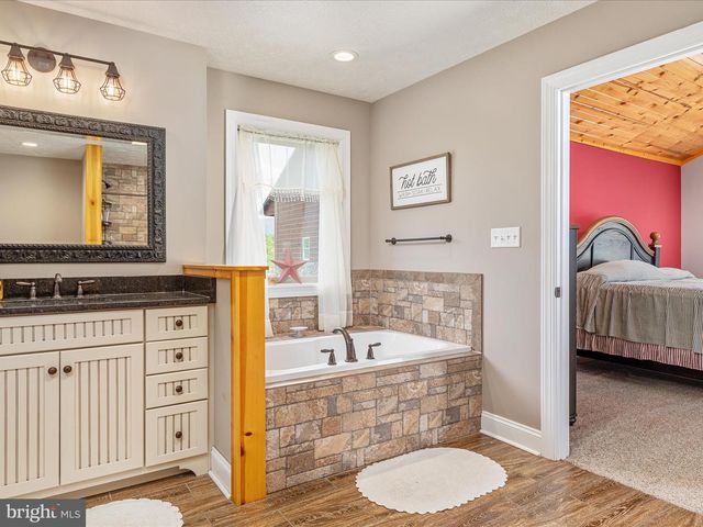 1996 BUCK MOUNTAIN RD, Bentonville, VA 22610