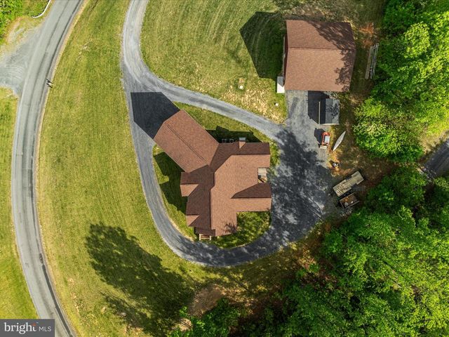 1996 BUCK MOUNTAIN RD, Bentonville, VA 22610