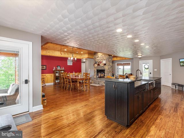 1996 BUCK MOUNTAIN RD, Bentonville, VA 22610