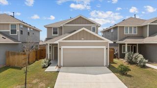 243 Driftwood LN, Bastrop, TX 78602