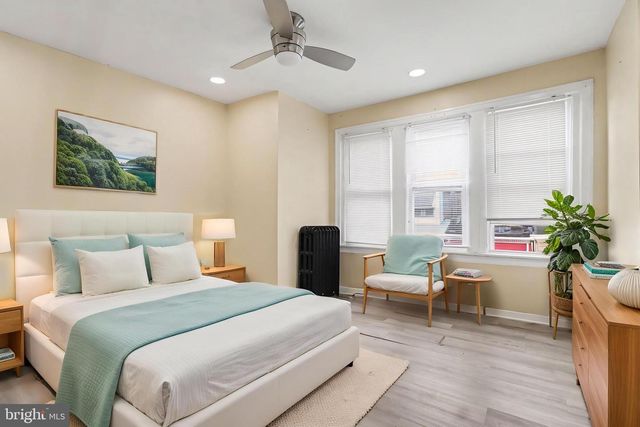 2930 N LAMBERT ST, Philadelphia, PA 19132