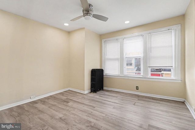 2930 N LAMBERT ST, Philadelphia, PA 19132