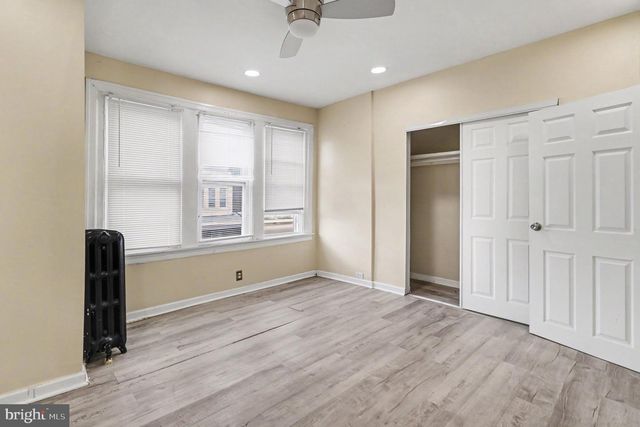 2930 N LAMBERT ST, Philadelphia, PA 19132