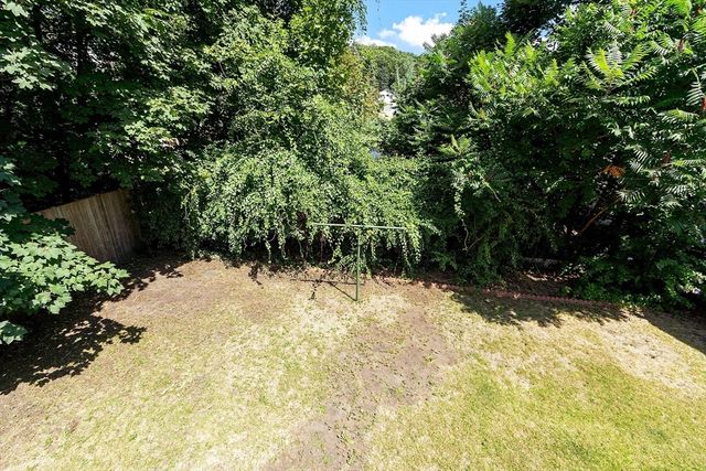 31 Spring View Dr, Lynn, MA 01904