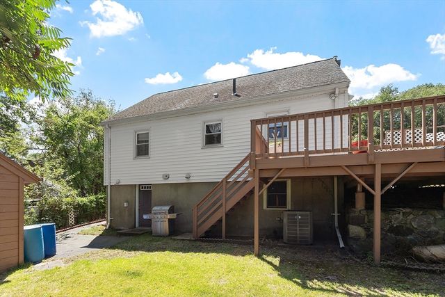 31 Spring View Dr, Lynn, MA 01904