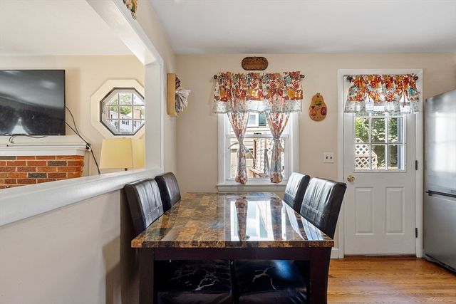 31 Spring View Dr, Lynn, MA 01904