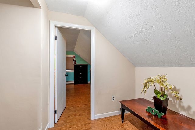 31 Spring View Dr, Lynn, MA 01904