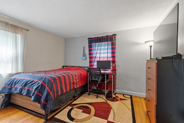 31 Spring View Dr, Lynn, MA 01904