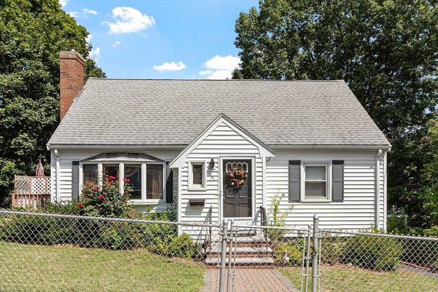 31 Spring View Dr, Lynn, MA 01904