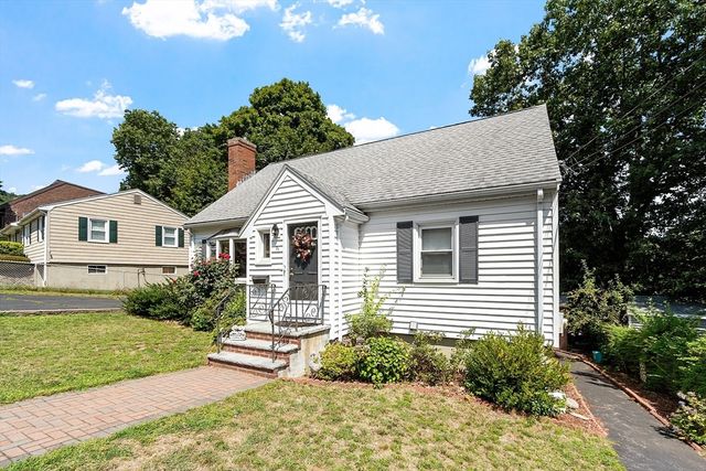 31 Spring View Dr, Lynn, MA 01904