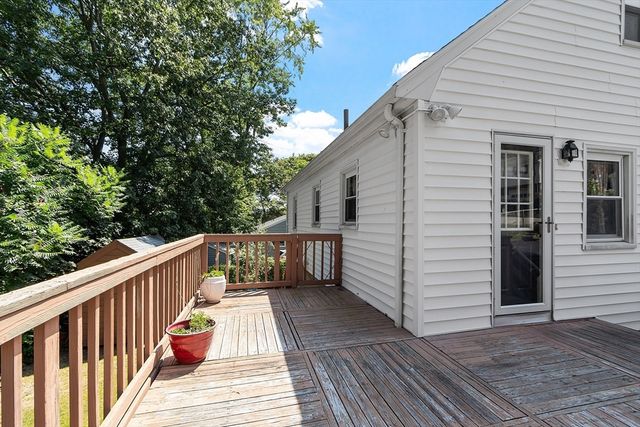 31 Spring View Dr, Lynn, MA 01904