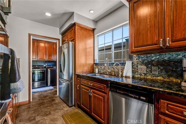 6337 Droxford St, Lakewood, CA 90713