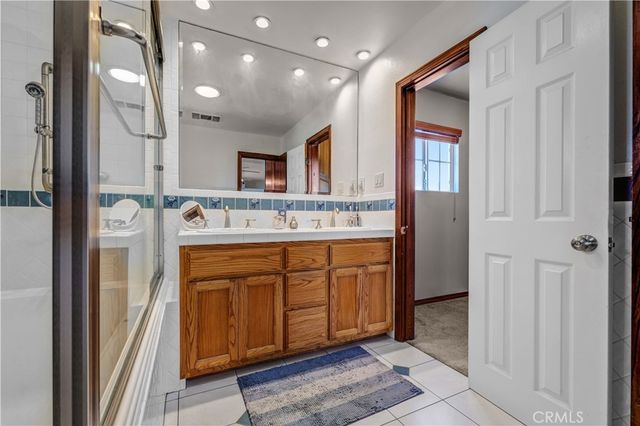 6337 Droxford St, Lakewood, CA 90713