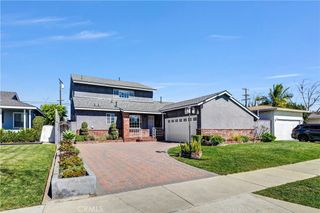 6337 Droxford St, Lakewood, CA 90713