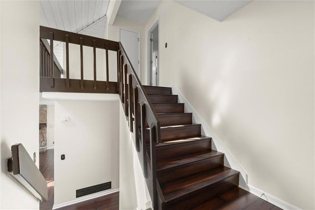 2193 Oakrill Court, Marietta, GA 30062