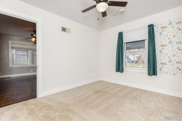 829 Perry Street, St Charles, MO 63301