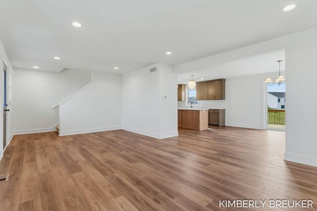 6268 Roman Road, Allendale, MI 49401