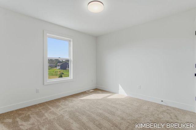 6268 Roman Road, Allendale, MI 49401