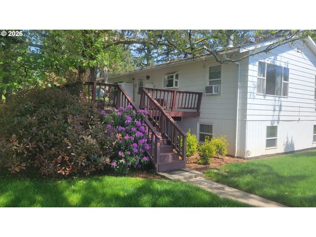 16765 Ne KINGS GRADE, Newberg, OR 97132