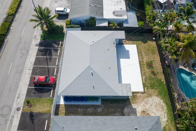 2009 NE 26th Street, Wilton Manors, FL 33305