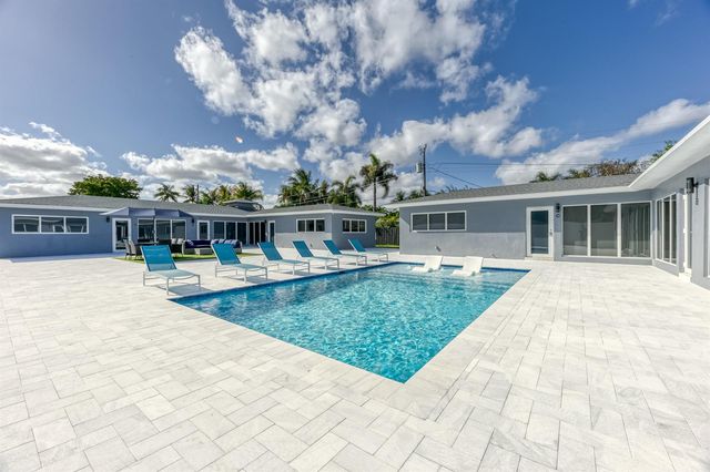 2009 NE 26th Street, Wilton Manors, FL 33305