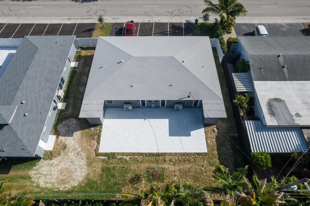2009 NE 26th Street, Wilton Manors, FL 33305