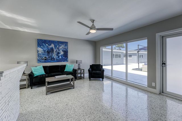 2009 NE 26th Street, Wilton Manors, FL 33305