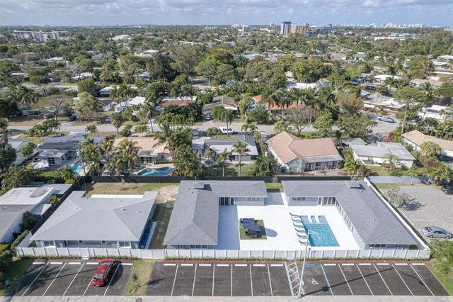 2009 NE 26th Street, Wilton Manors, FL 33305