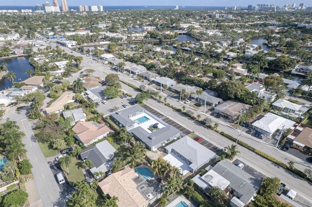 2009 NE 26th Street, Wilton Manors, FL 33305