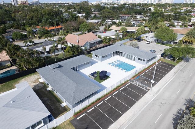 2009 NE 26th Street, Wilton Manors, FL 33305