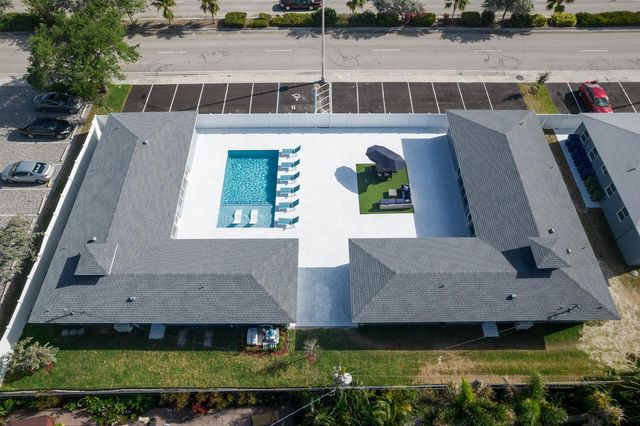 2009 NE 26th Street, Wilton Manors, FL 33305