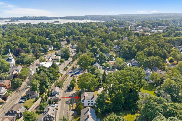196 South Street A, Hingham, MA 02043