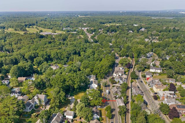 196 South Street A, Hingham, MA 02043