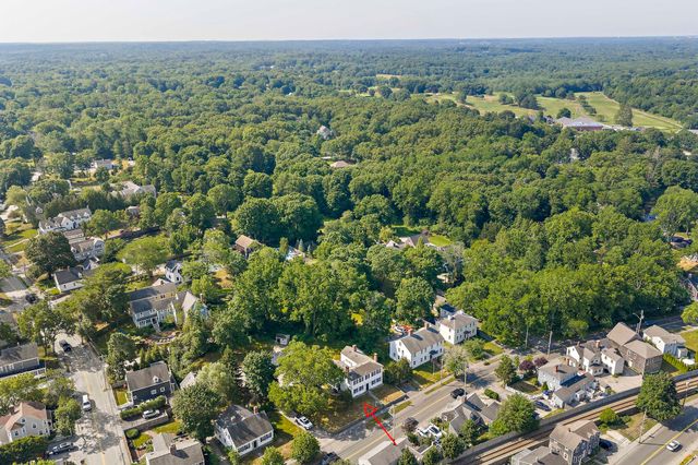196 South Street A, Hingham, MA 02043
