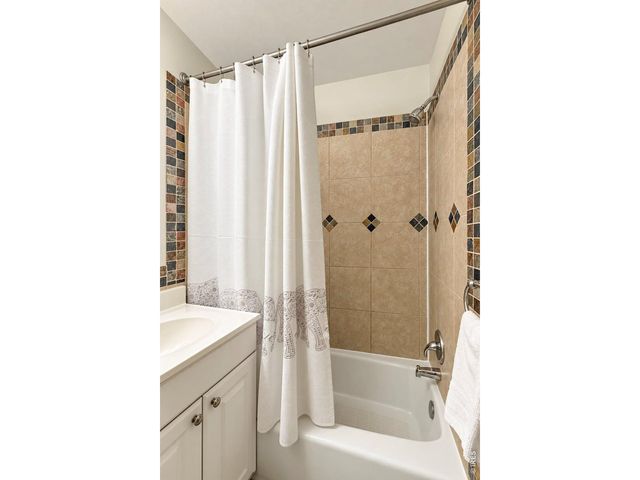 13600 Braun Dr, Golden, CO 80401