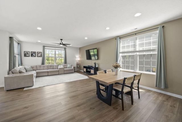 3812 Park Street, Grove City, OH 43123