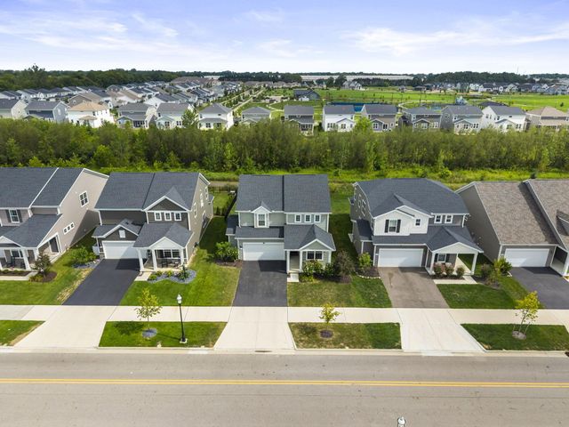 3812 Park Street, Grove City, OH 43123