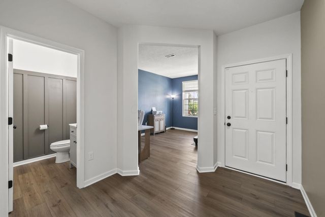 3812 Park Street, Grove City, OH 43123