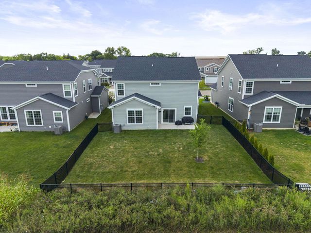 3812 Park Street, Grove City, OH 43123