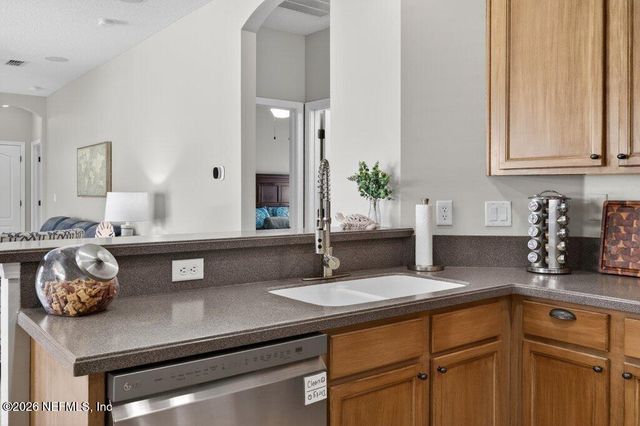 1612 CREEK POINT Boulevard, Jacksonville, FL 32218