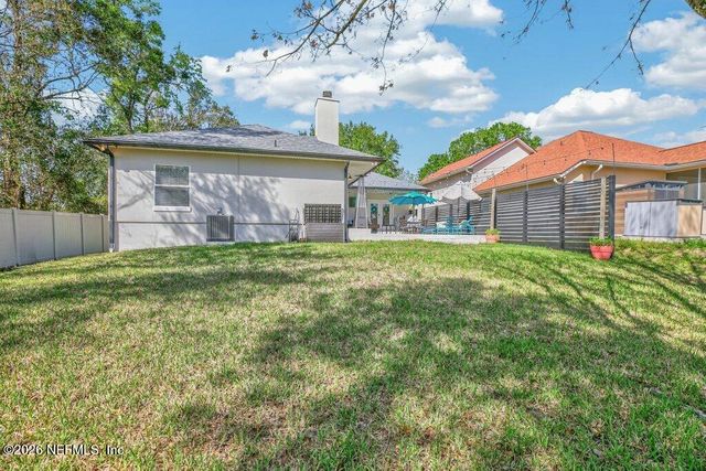 1612 CREEK POINT Boulevard, Jacksonville, FL 32218