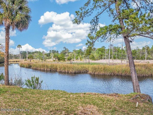 1612 CREEK POINT Boulevard, Jacksonville, FL 32218