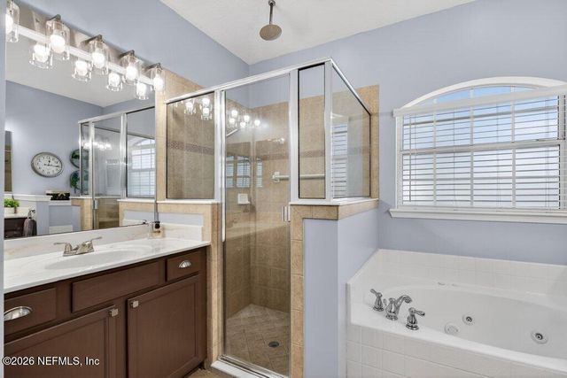 1612 CREEK POINT Boulevard, Jacksonville, FL 32218