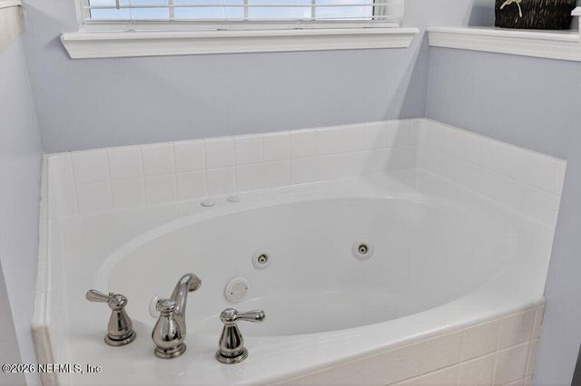 1612 CREEK POINT Boulevard, Jacksonville, FL 32218