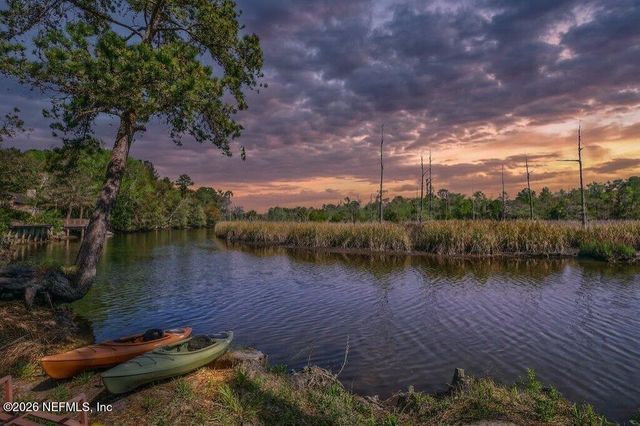 1612 CREEK POINT Boulevard, Jacksonville, FL 32218