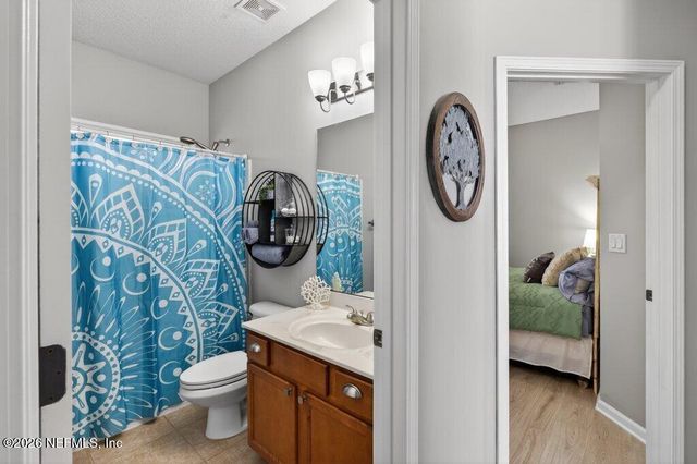 1612 CREEK POINT Boulevard, Jacksonville, FL 32218