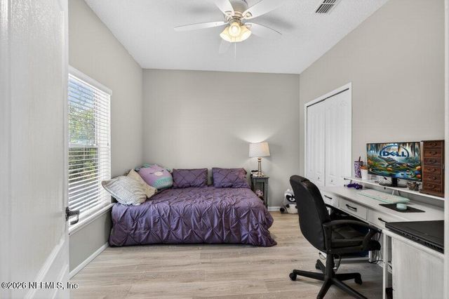 1612 CREEK POINT Boulevard, Jacksonville, FL 32218